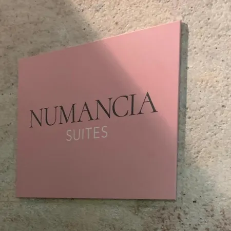 Numancia Appartement *