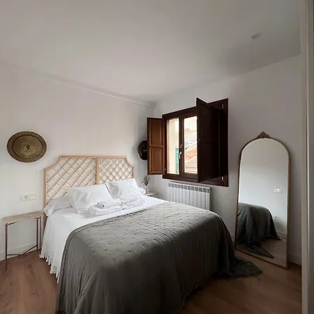 Numancia Apartment