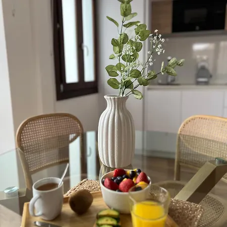 Numancia Appartement *